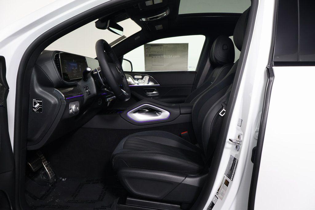 new 2026 Mercedes-Benz AMG GLE 63 car, priced at $146,560