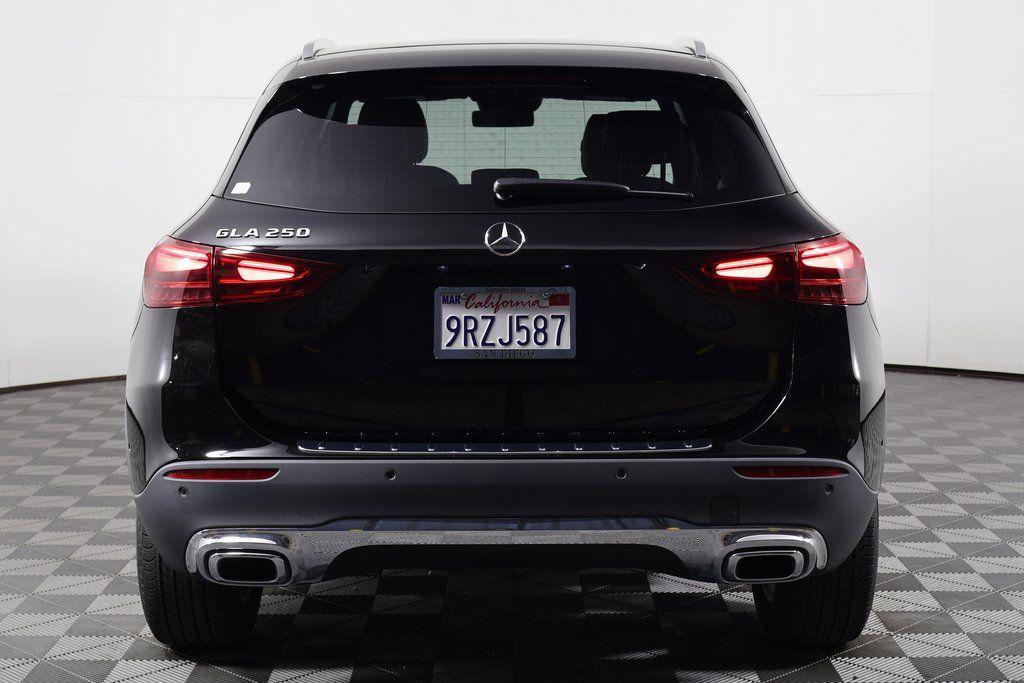 used 2025 Mercedes-Benz GLA 250 car, priced at $39,988