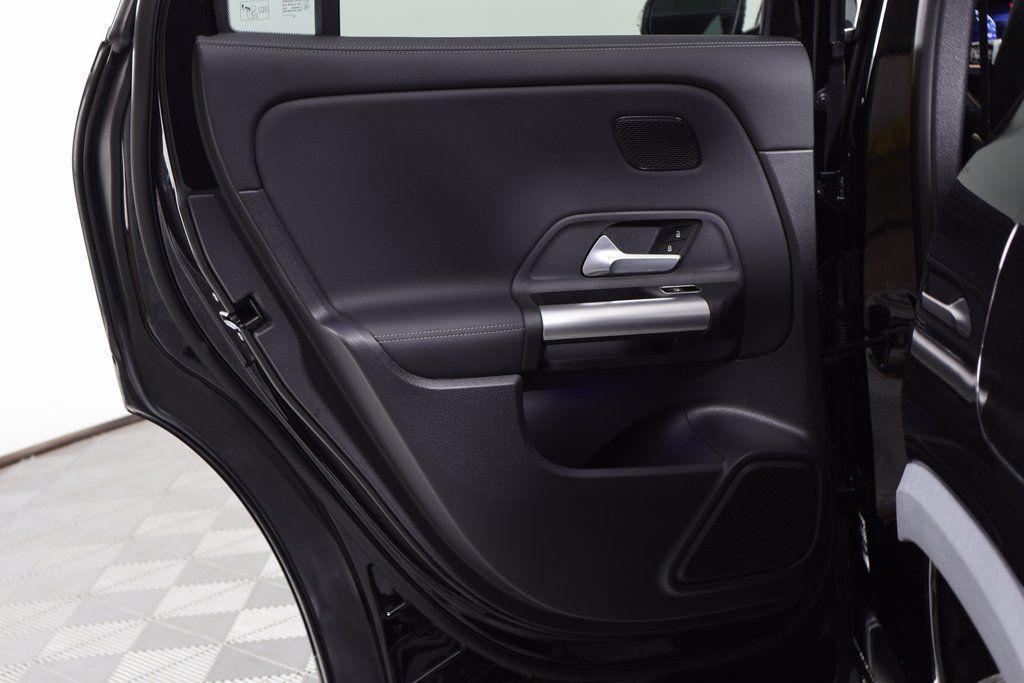 used 2025 Mercedes-Benz GLA 250 car, priced at $39,988