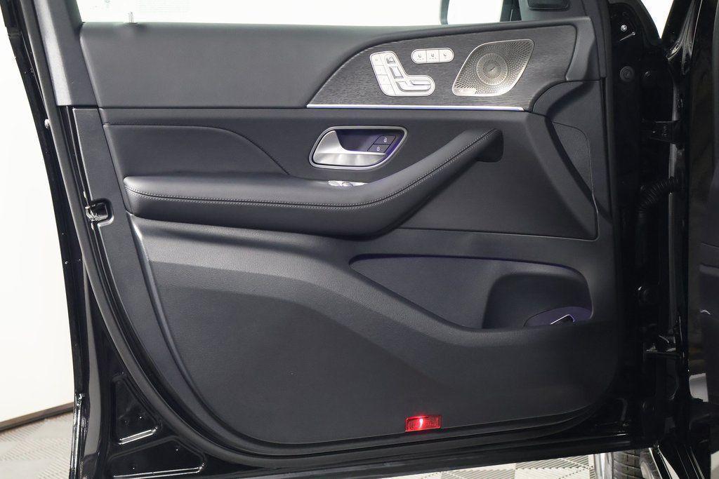 new 2026 Mercedes-Benz GLE 580 car, priced at $94,900