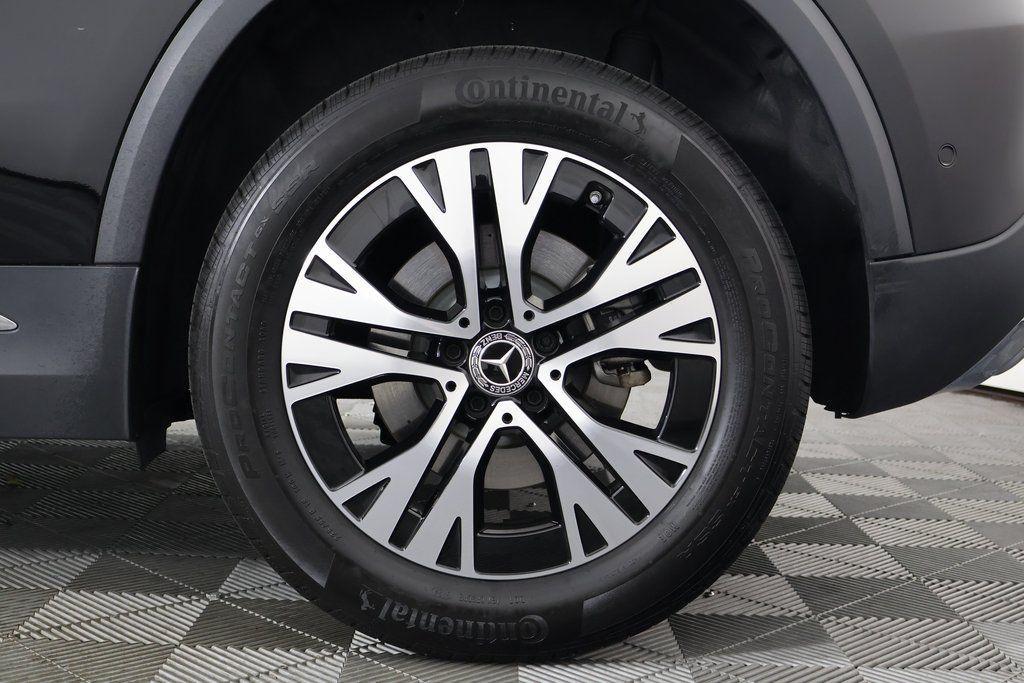 used 2025 Mercedes-Benz GLA 250 car, priced at $39,988