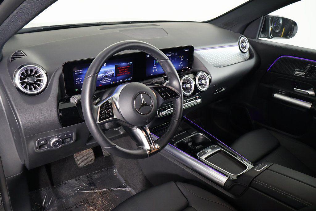 used 2025 Mercedes-Benz GLA 250 car, priced at $39,988