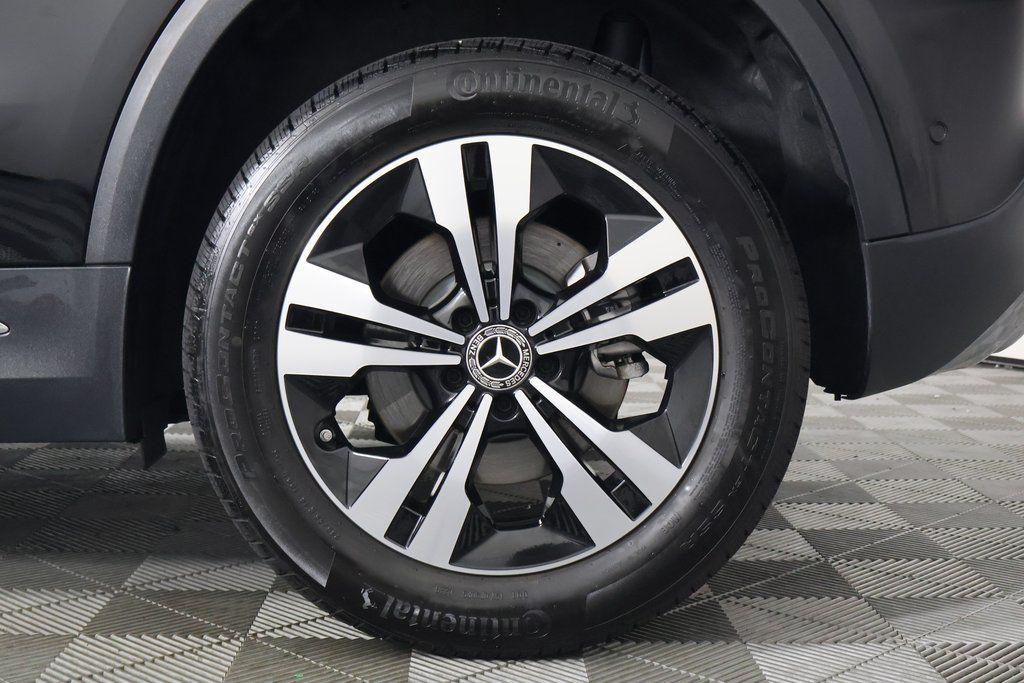 used 2026 Mercedes-Benz GLA 250 car, priced at $43,988