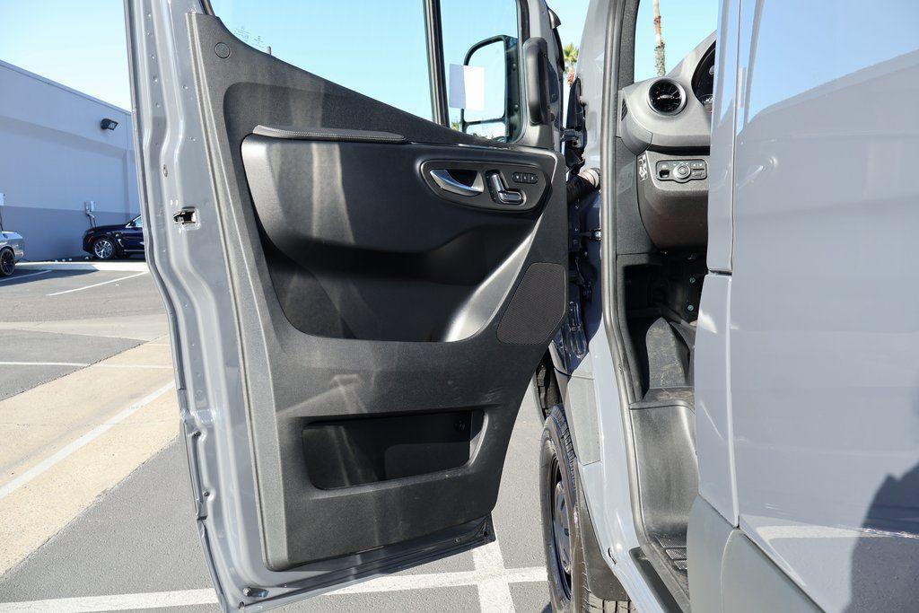 new 2026 Mercedes-Benz Sprinter 2500 car, priced at $83,776