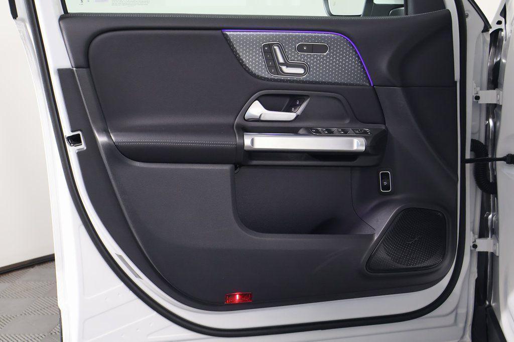 new 2026 Mercedes-Benz GLB 250 car, priced at $49,385