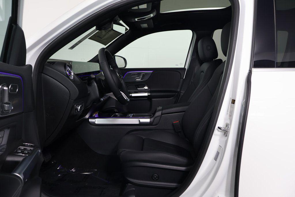 new 2026 Mercedes-Benz GLB 250 car, priced at $49,385