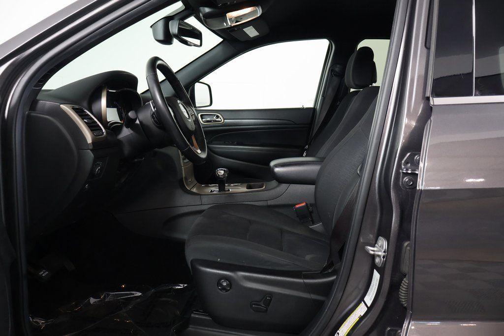 used 2015 Jeep Grand Cherokee car, priced at $10,988