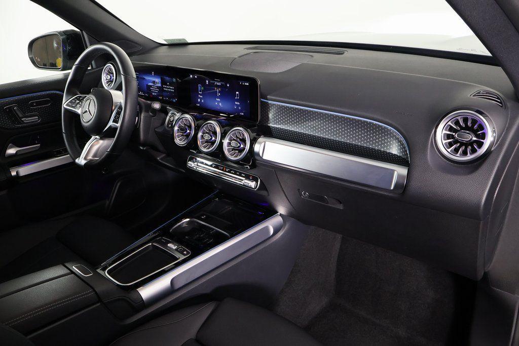 used 2025 Mercedes-Benz GLB 250 car, priced at $44,588