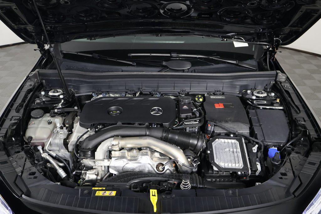 used 2025 Mercedes-Benz GLB 250 car, priced at $44,588