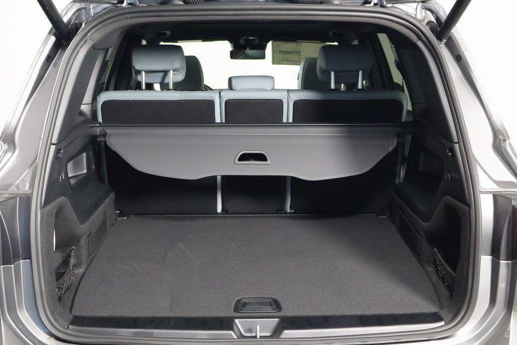 new 2026 Mercedes-Benz GLB 250 car, priced at $48,790