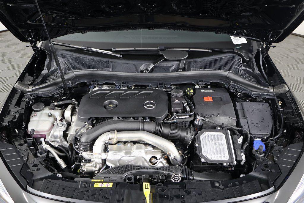 new 2026 Mercedes-Benz GLA 250 car, priced at $45,295