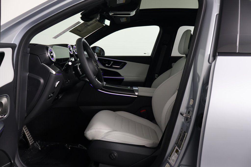 new 2026 Mercedes-Benz GLC 300 car, priced at $61,200