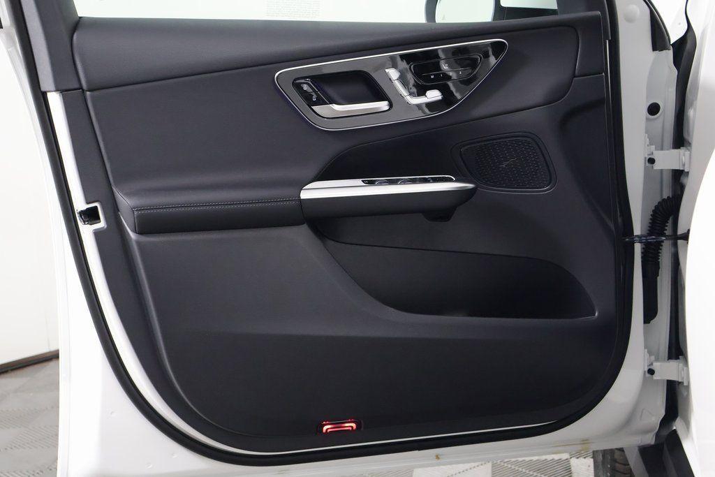 new 2026 Mercedes-Benz GLC 300 car, priced at $51,650