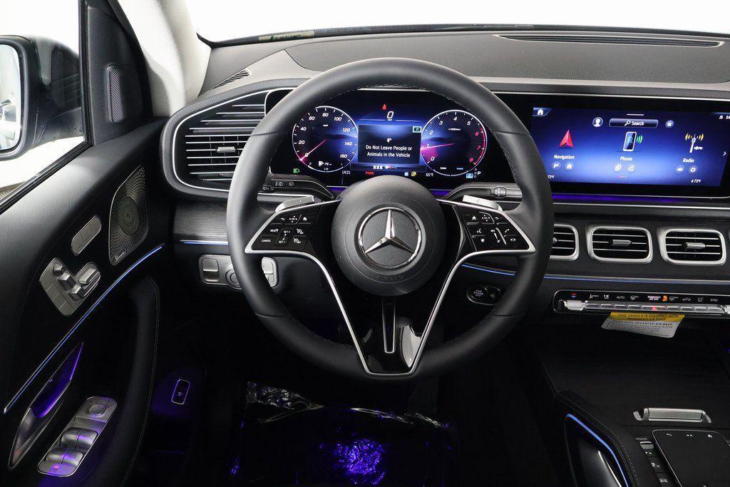 new 2026 Mercedes-Benz GLE 450 car, priced at $79,335