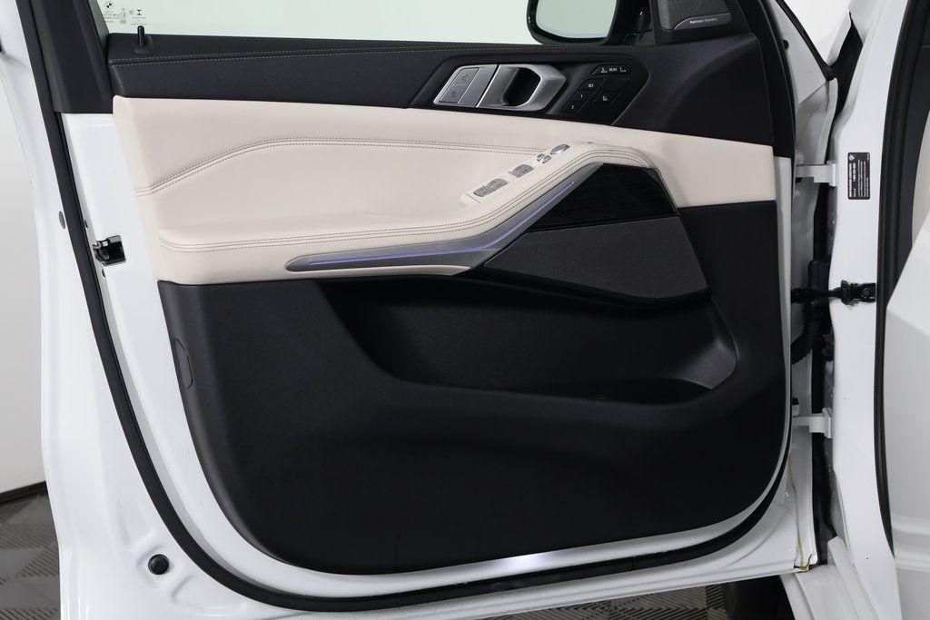 used 2022 BMW X7 car, priced at $56,988