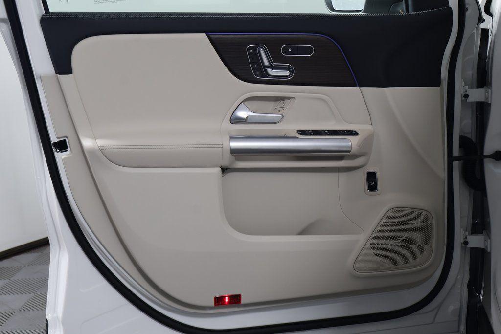 new 2026 Mercedes-Benz GLA 250 car, priced at $49,345