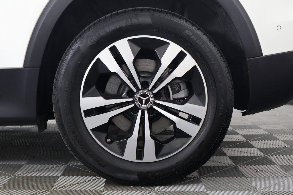 used 2025 Mercedes-Benz GLB 250 car, priced at $44,988