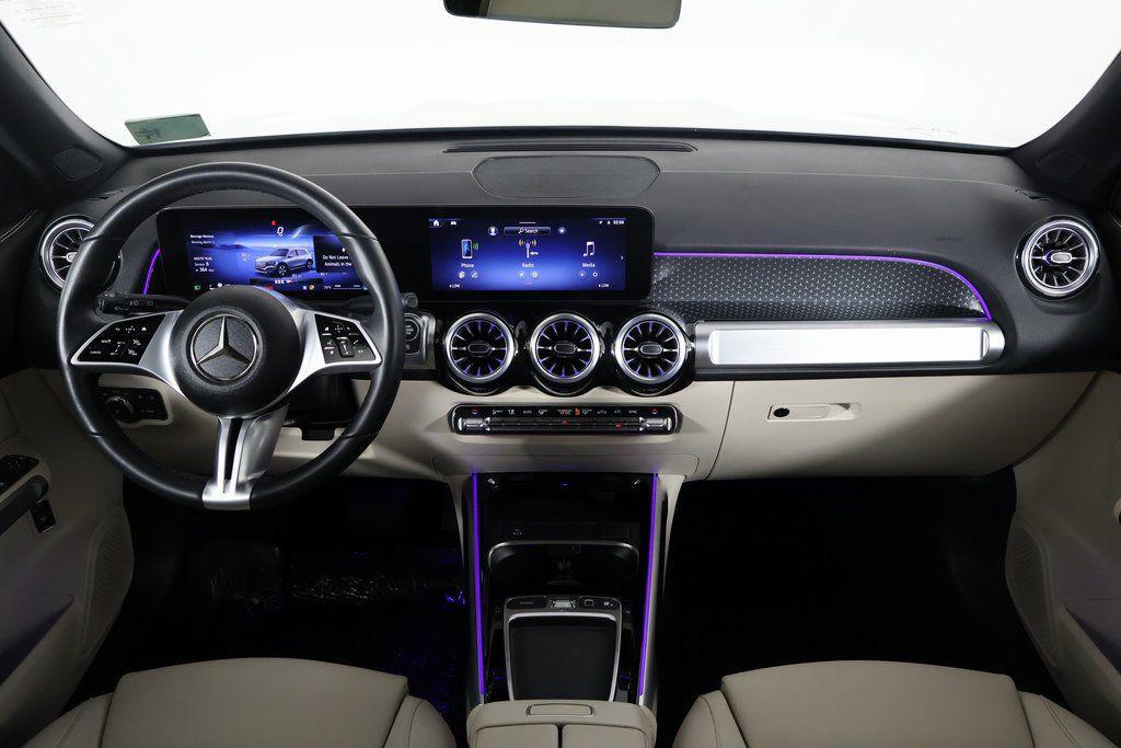used 2025 Mercedes-Benz GLB 250 car, priced at $44,988