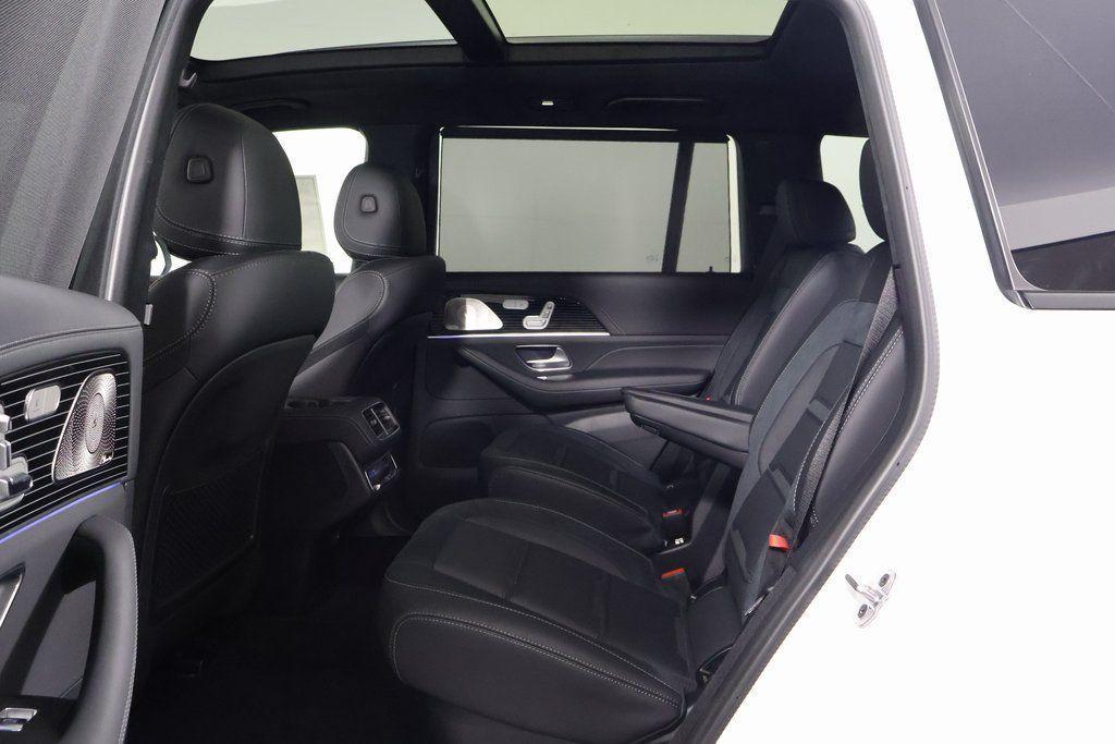 new 2026 Mercedes-Benz AMG GLS 63 car, priced at $162,920