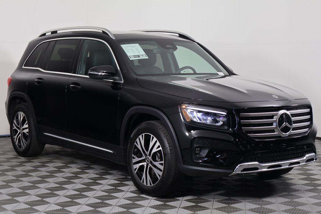 used 2026 Mercedes-Benz GLB 250 car, priced at $41,988