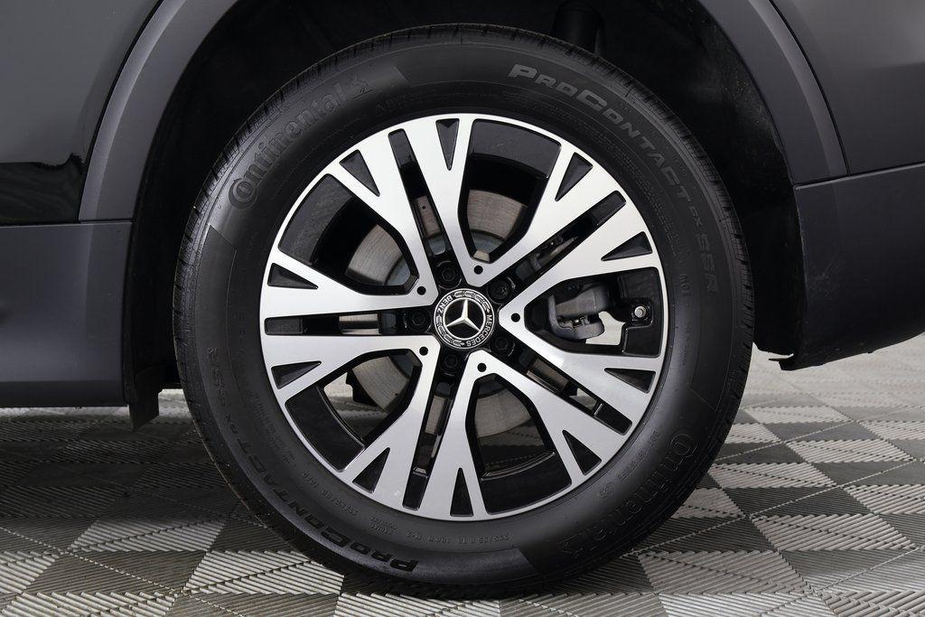 used 2026 Mercedes-Benz GLB 250 car, priced at $41,988