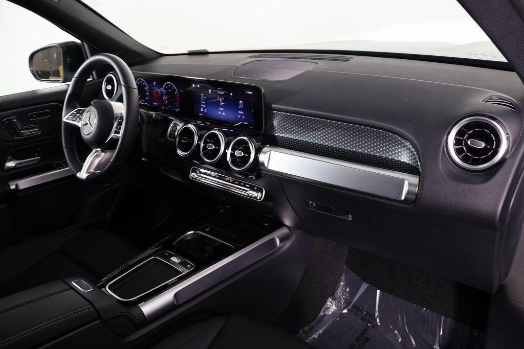 used 2026 Mercedes-Benz GLB 250 car, priced at $41,988
