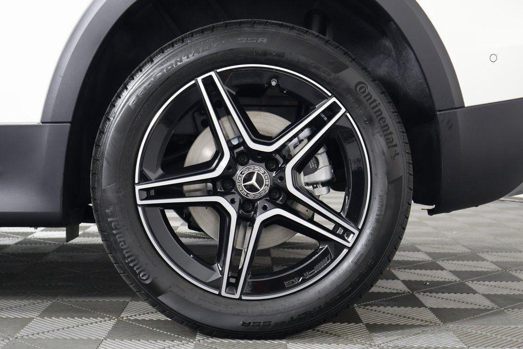 new 2026 Mercedes-Benz GLB 250 car, priced at $49,285