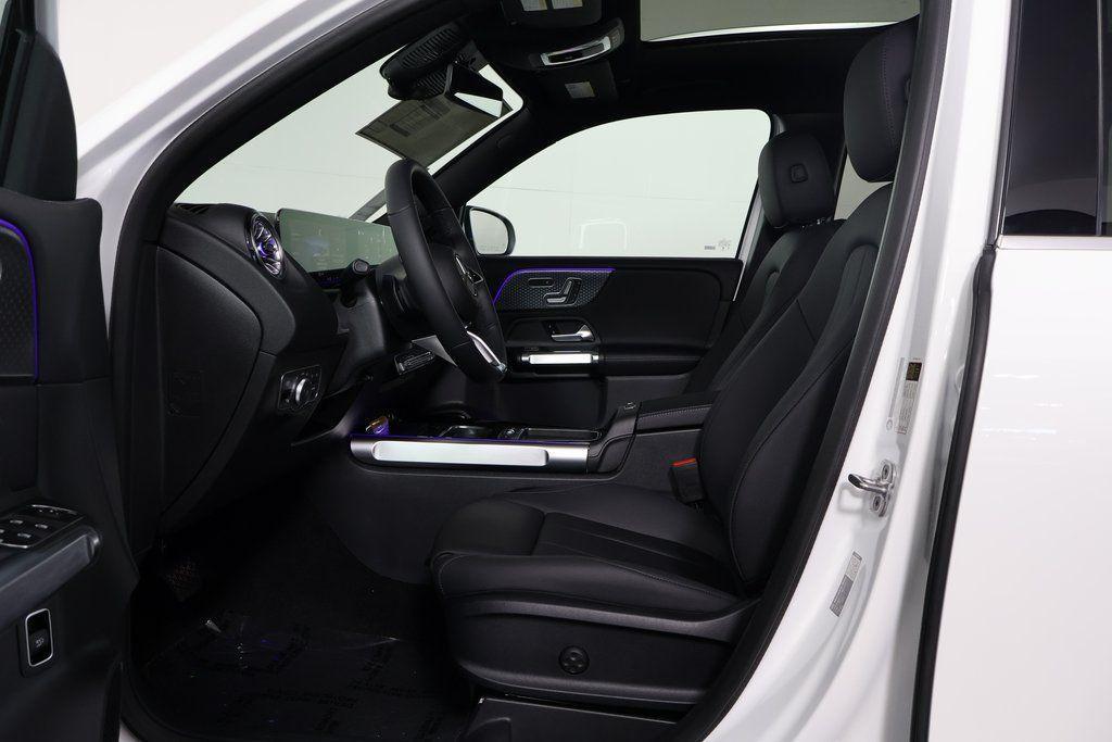 new 2026 Mercedes-Benz GLB 250 car, priced at $49,285