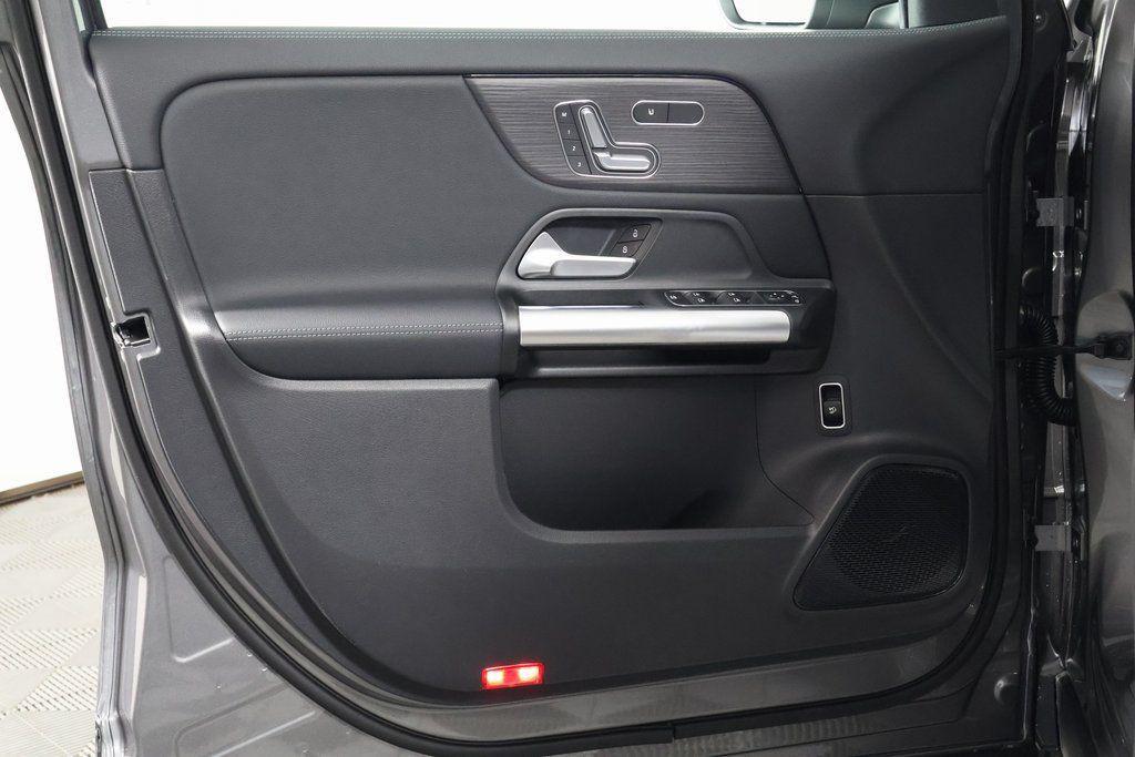 new 2026 Mercedes-Benz GLA 250 car, priced at $48,490