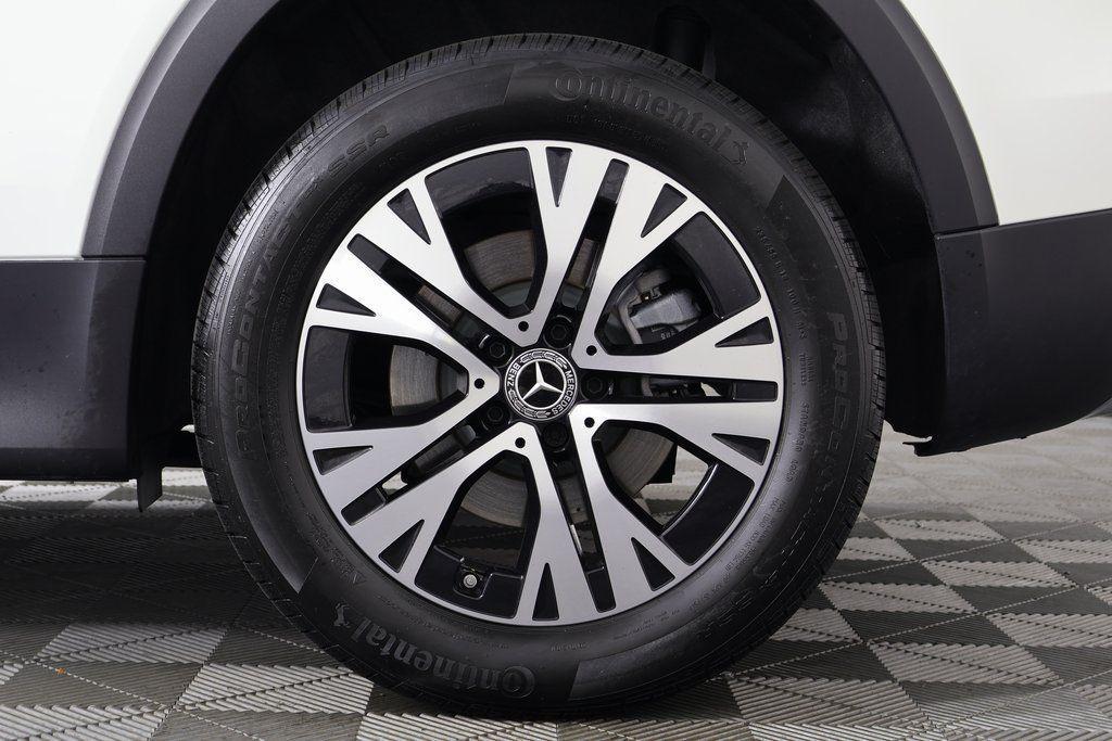 used 2026 Mercedes-Benz GLB 250 car, priced at $42,988