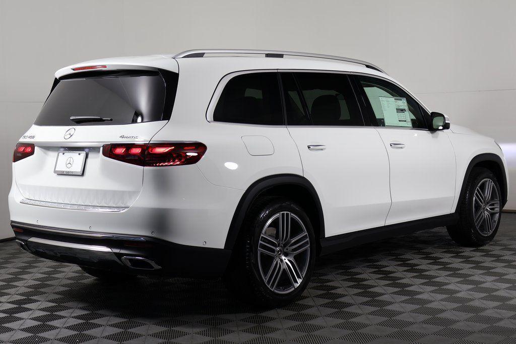 new 2026 Mercedes-Benz GLS 450 car, priced at $92,200