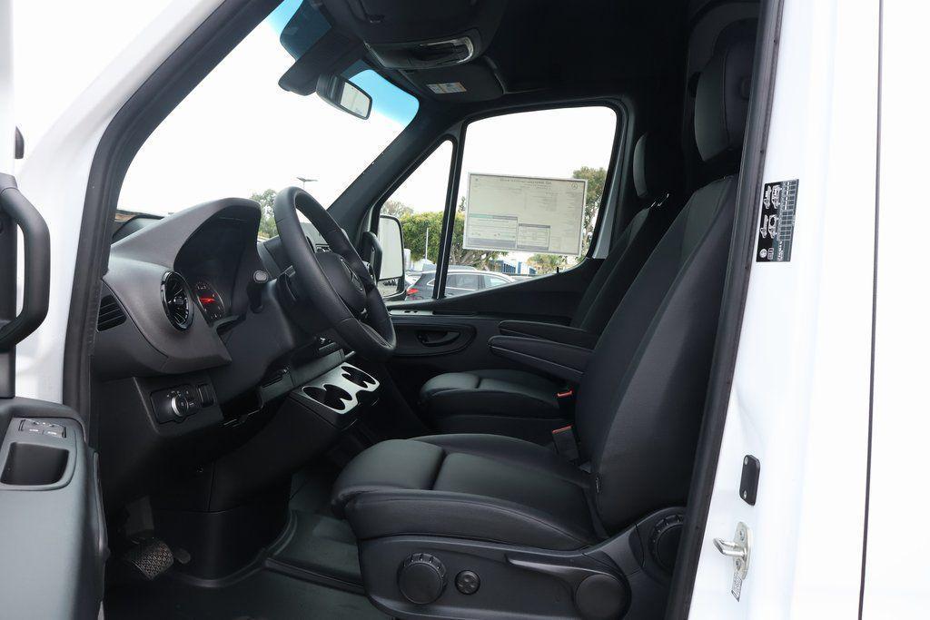 new 2025 Mercedes-Benz Sprinter 3500XD car, priced at $74,667