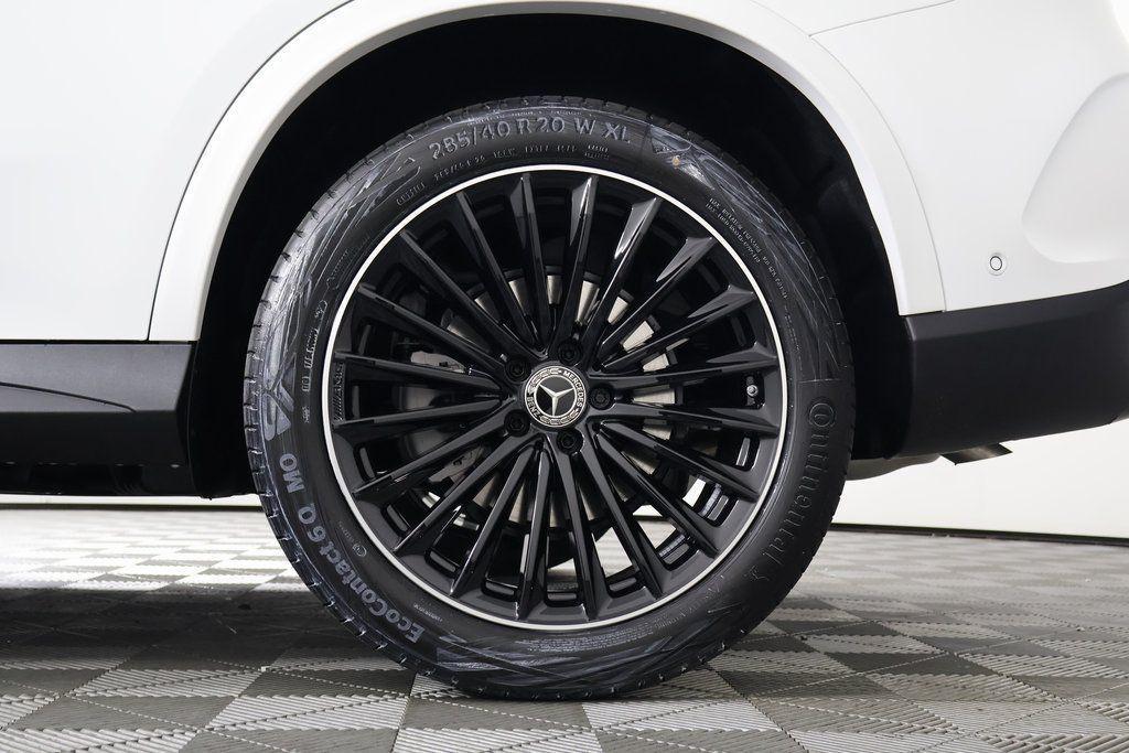 new 2026 Mercedes-Benz GLC 300 car, priced at $62,600