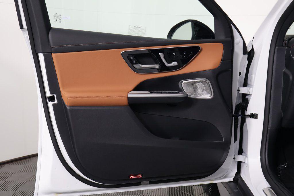 new 2026 Mercedes-Benz GLC 300 car, priced at $62,600