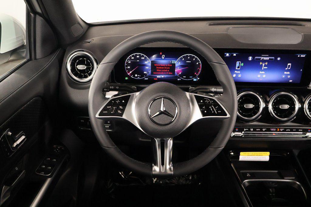 new 2026 Mercedes-Benz GLB 250 car, priced at $47,040