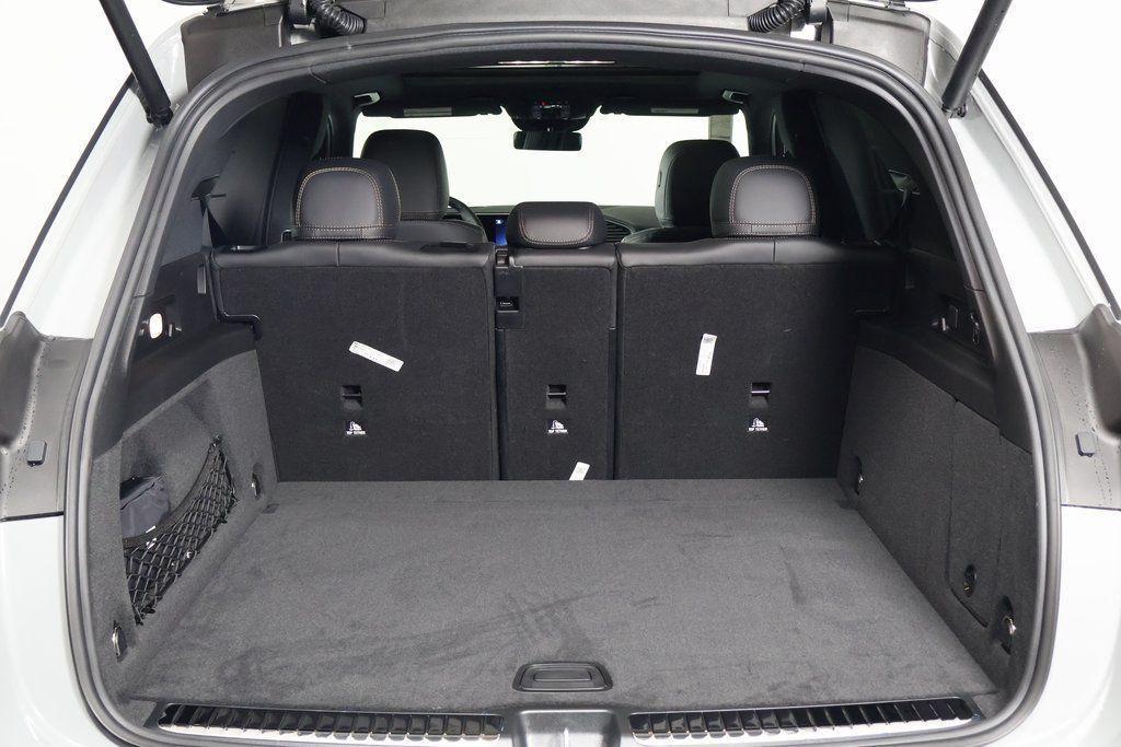 new 2026 Mercedes-Benz AMG GLE 53 car, priced at $111,755