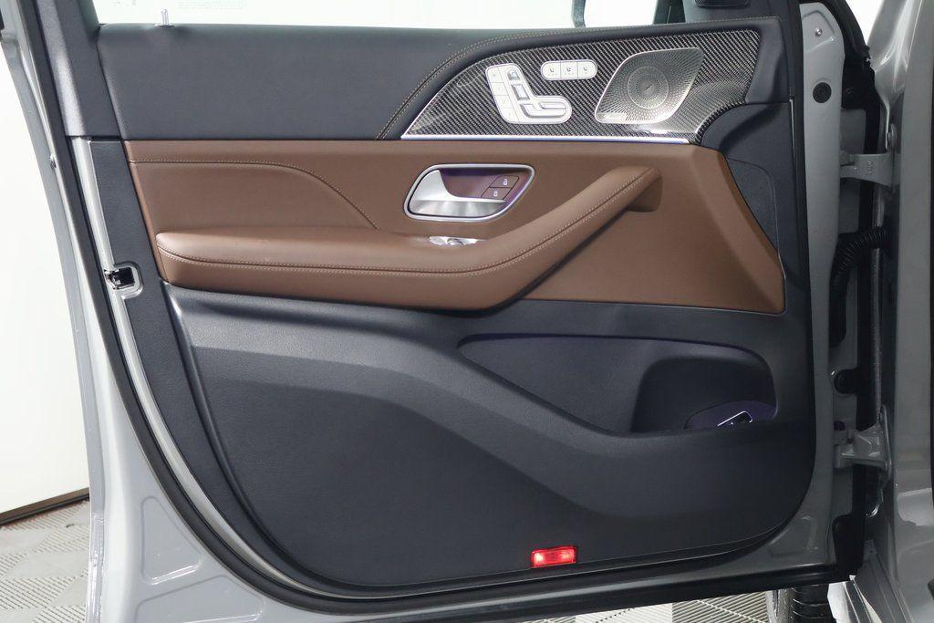 new 2026 Mercedes-Benz AMG GLE 53 car, priced at $111,755