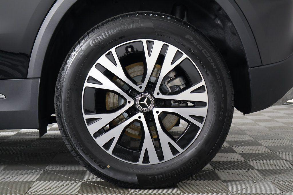 new 2026 Mercedes-Benz GLA 250 car, priced at $45,740