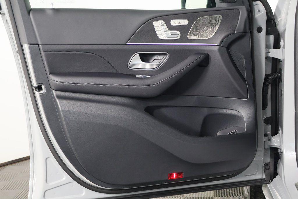 new 2026 Mercedes-Benz GLE 350 car, priced at $74,470