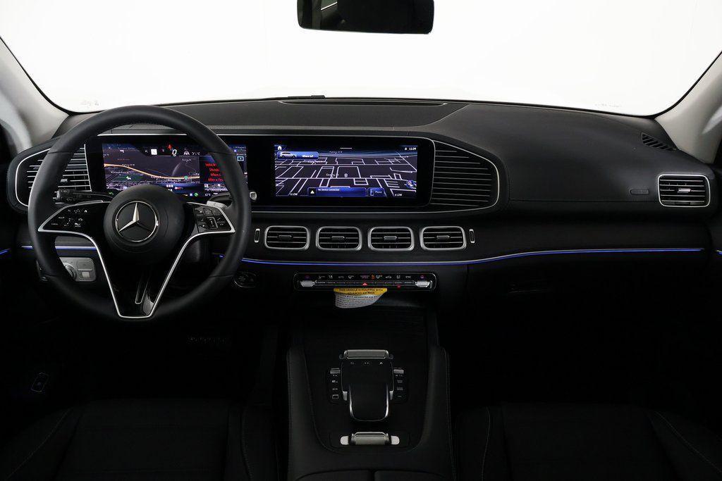 new 2026 Mercedes-Benz GLS 450 car, priced at $97,405