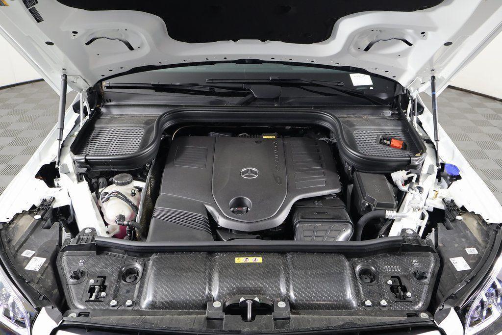 new 2026 Mercedes-Benz GLS 450 car, priced at $97,405
