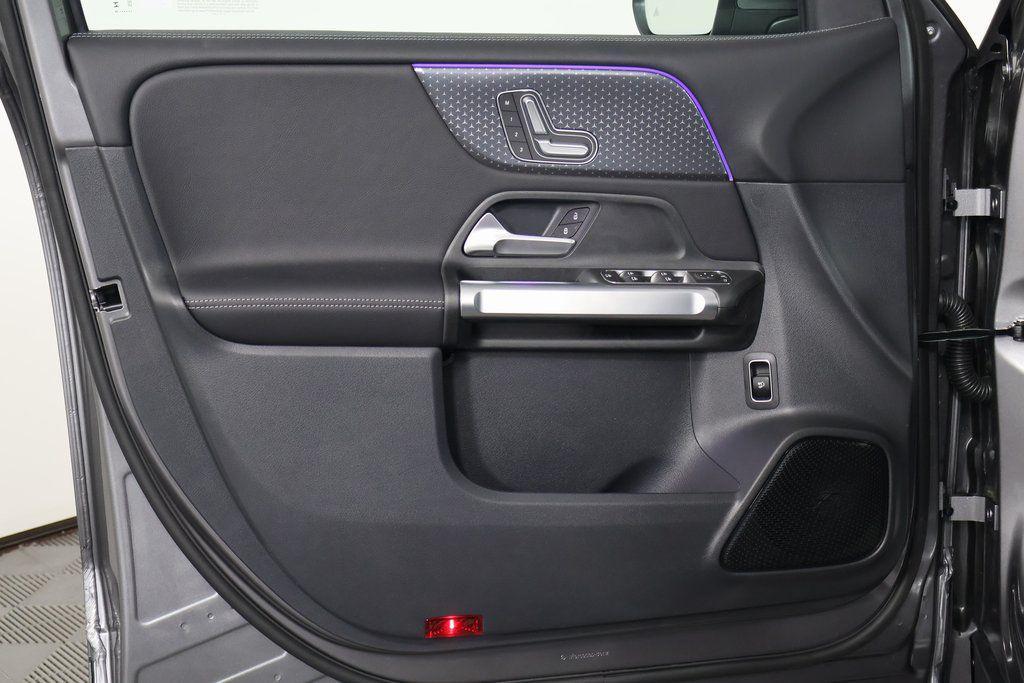 new 2026 Mercedes-Benz GLB 250 car, priced at $49,990