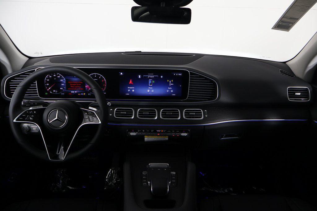 new 2026 Mercedes-Benz GLE 450 car, priced at $81,035