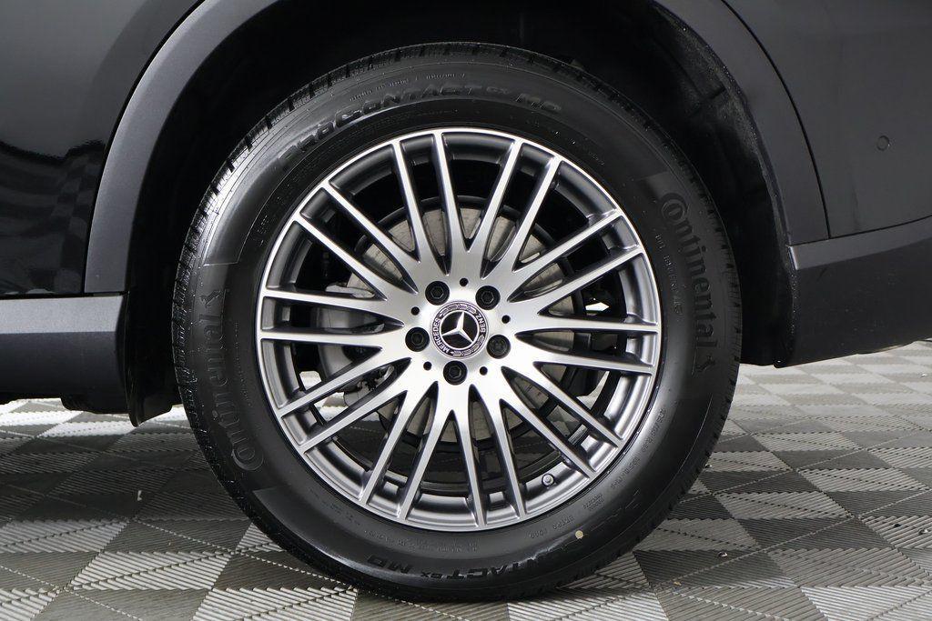 new 2026 Mercedes-Benz GLC 300 car, priced at $51,650