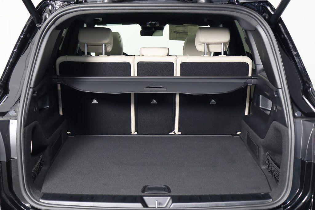 new 2026 Mercedes-Benz GLB 250 car, priced at $47,365