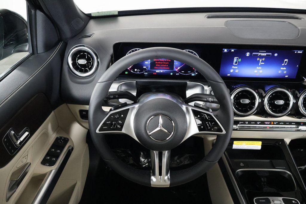 new 2026 Mercedes-Benz GLB 250 car, priced at $47,365