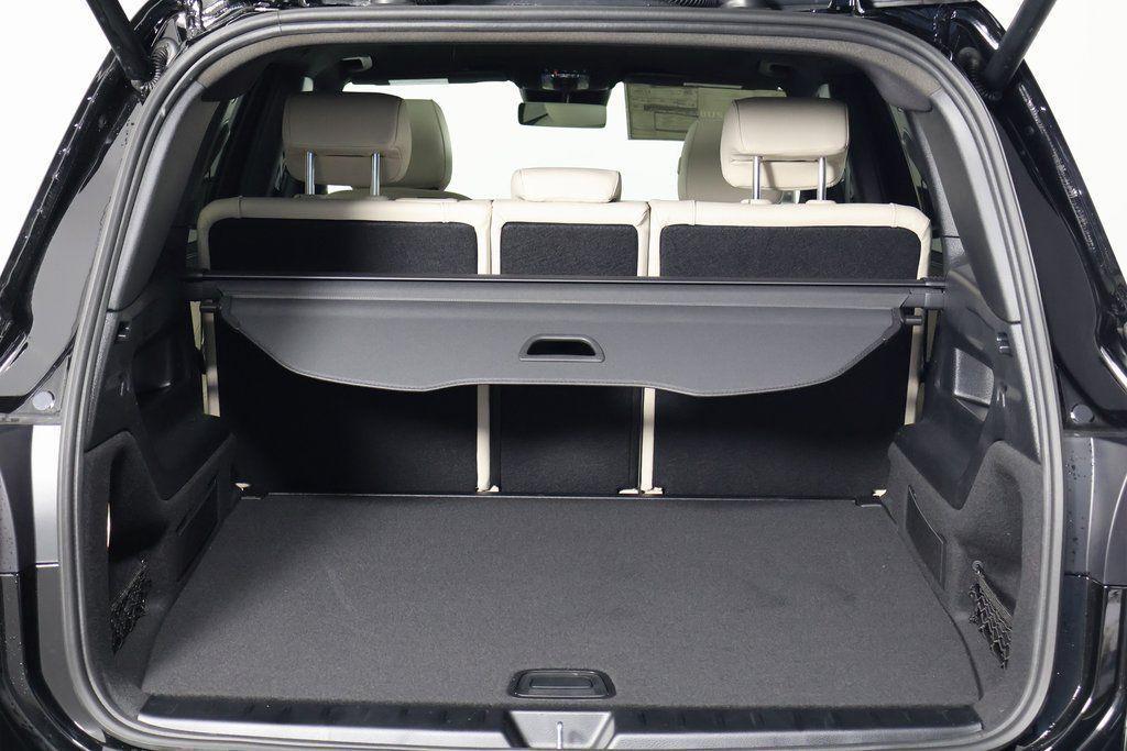 new 2026 Mercedes-Benz GLB 250 car, priced at $47,365
