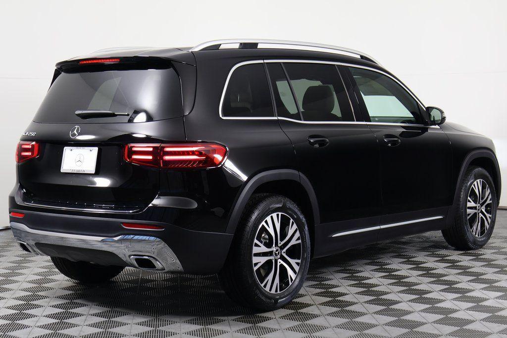 new 2026 Mercedes-Benz GLB 250 car, priced at $47,365