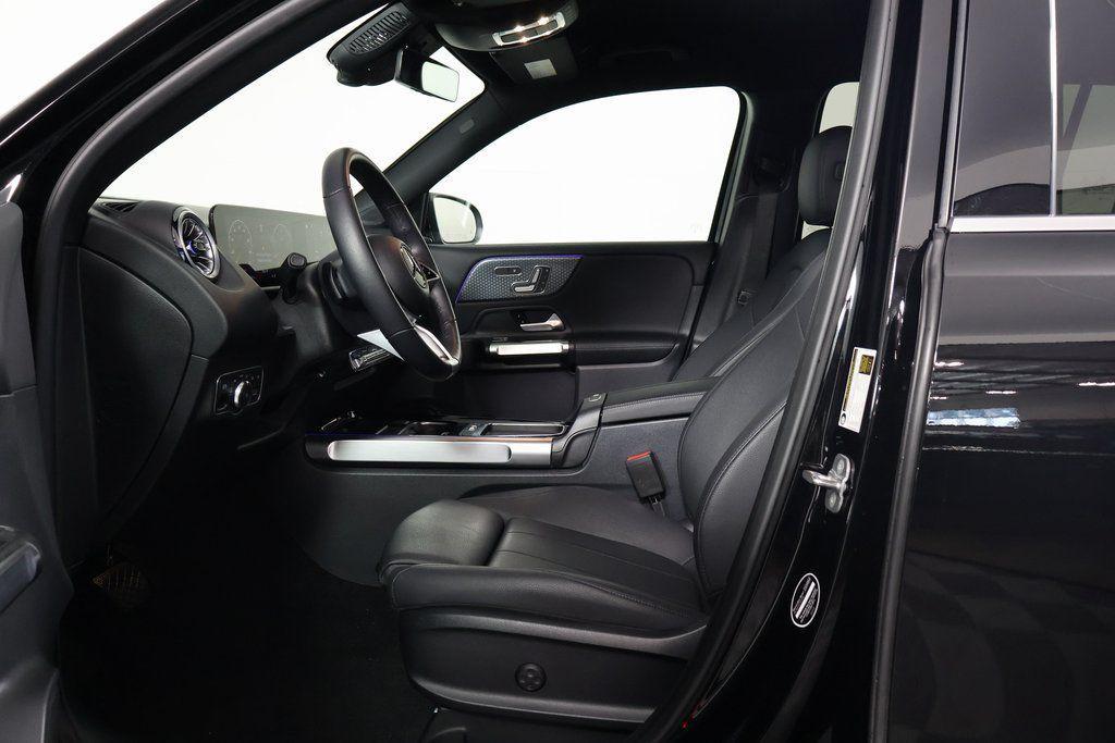 used 2025 Mercedes-Benz GLB 250 car, priced at $42,388