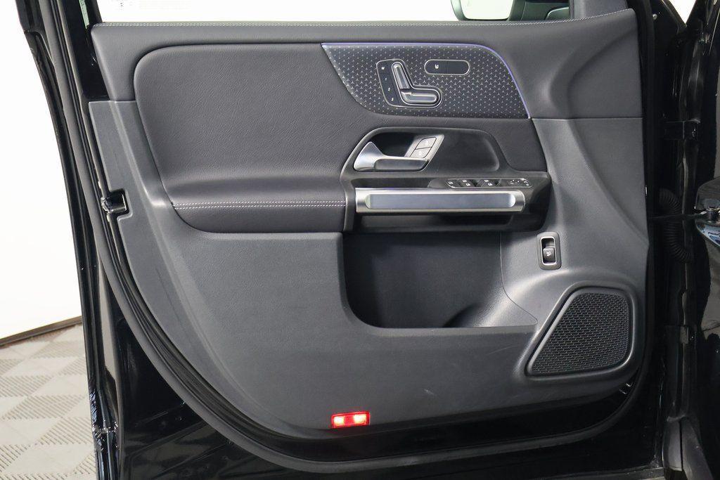 used 2025 Mercedes-Benz GLB 250 car, priced at $42,388